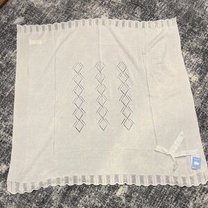 White Knit Blanket with Ribbon Detail